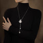 Tulip necklace with adjustable length for an elegant look