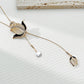 Tulip necklace with adjustable length for an elegant look